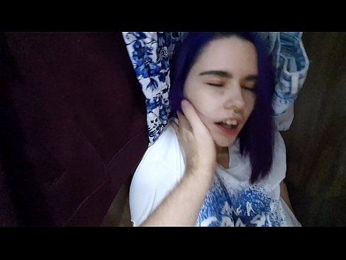 ❤️ Trovis mian fratinon en la ŝranko kaj helpis ŝin kumi ☑ Fikado ĉe ni ☑